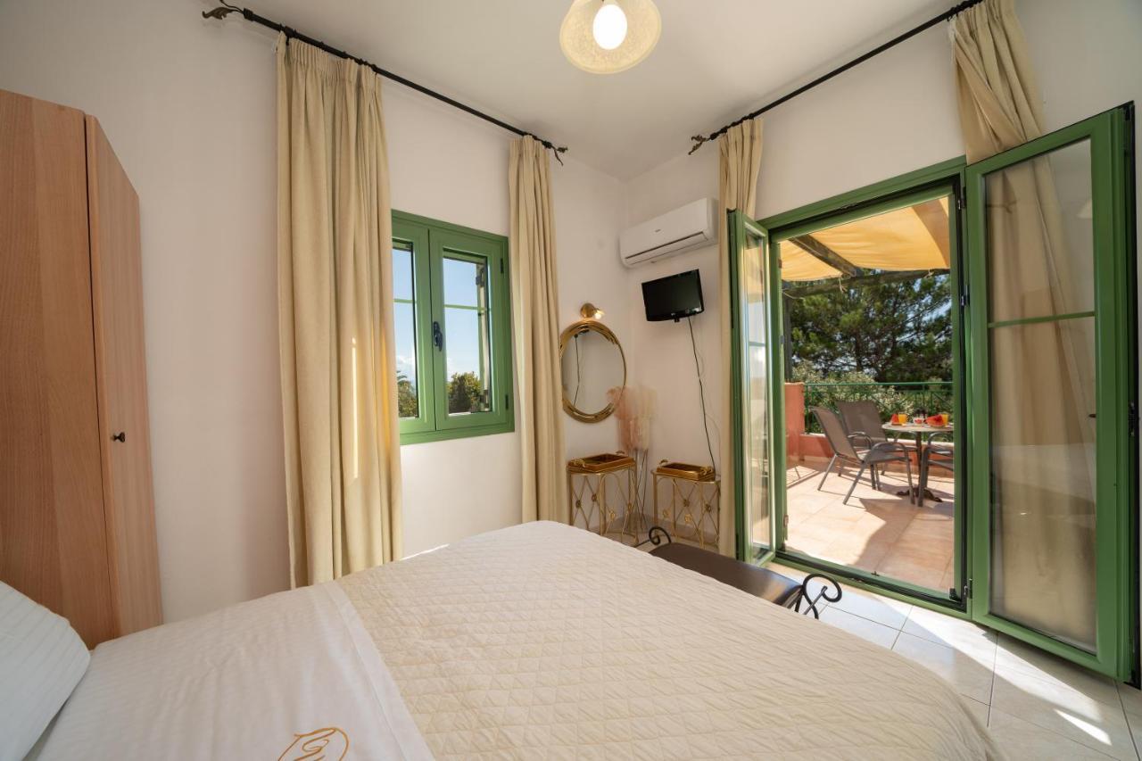 Monambeles Villas สโวโรนาตา ภายนอก รูปภาพ