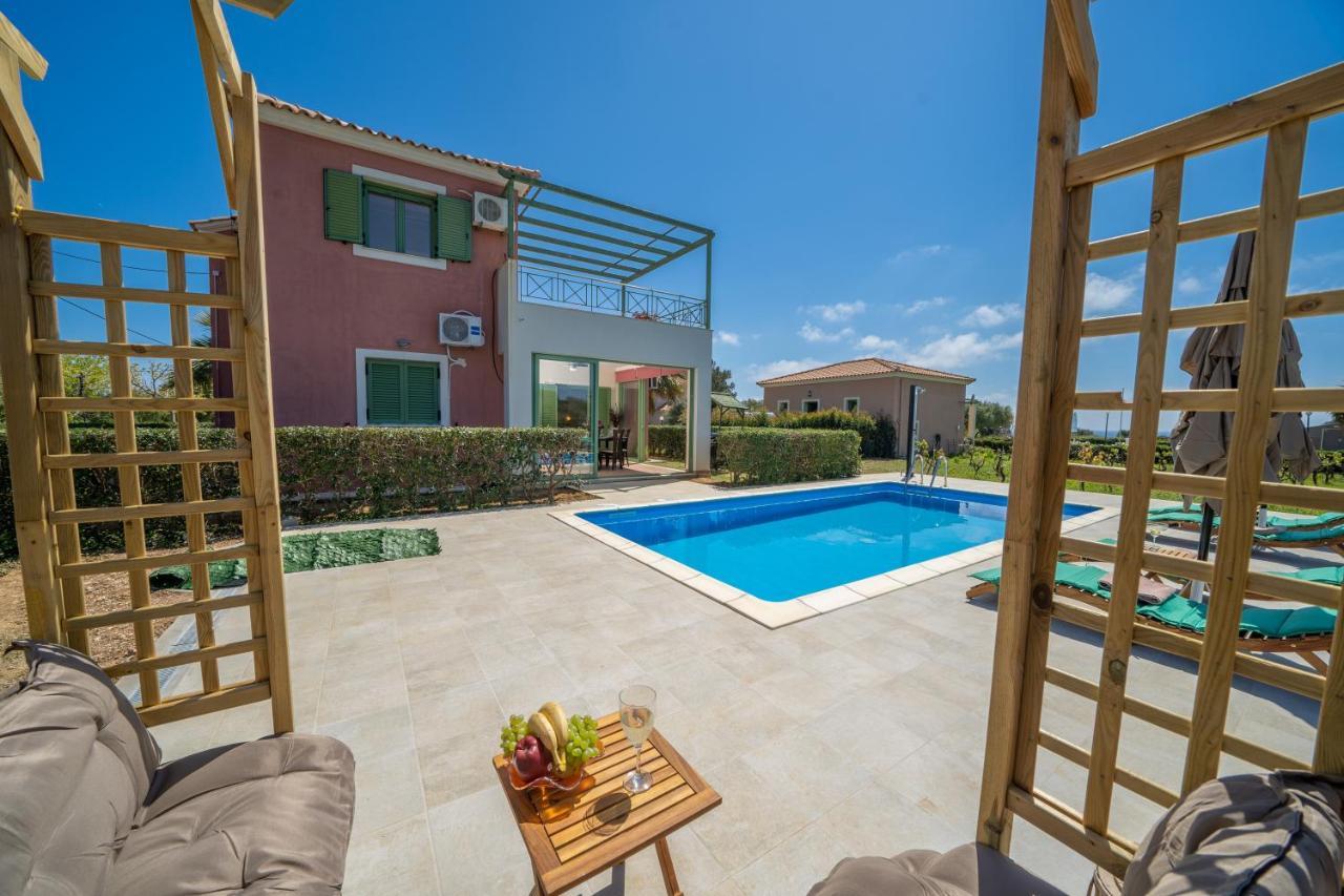 Monambeles Villas สโวโรนาตา ภายนอก รูปภาพ